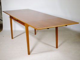Großer Danish Teak Esstisch, 60er Jahre, zweifach ausziehbar Vintage