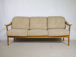 Vintage dreisitzer Sofa aus Kirschholz von Wilhelm Knoll, 70er Jahre