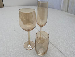 Glas Bernstein mit pearleffekt  Wein