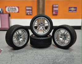 1/18 Nissan Skyline GT-R R33 Originalräder