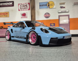 1/18 Porsche 911 GT3 RS Weissach light blue Umbau Tuning