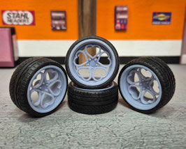 1/18 "Herz" Kunststoff-Felgen