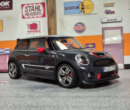 1/18 Mini JCW GP2 (R56) Otto