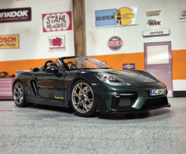 1/18 Porsche 718 Spyder RS Weissach-Paket Norev