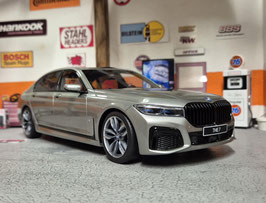 1/18 BMW M760i V12 Final Edition GT Spirit