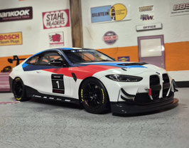 1/18 BMW M4 GT4 Presentation 2022 Otto