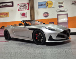 1/18 Aston Martin DB12 Violante GT-Spirit