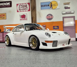 1/18 Porsche 911 (993) GT2 Evo Baujahr 1995 Grand Prix GT-Spirit