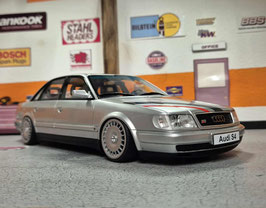 1/18 Audi S4 (C4) 4.2 V8 Umbau Tuning