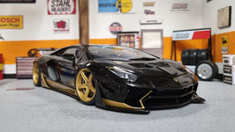 1/18 Lamborghini Aventador LB-Works Black/Gold Autoart