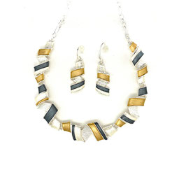 Schmuck-Set. Collier m. Ohrhänger. Tricolor.