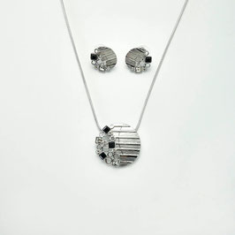 Schmuck-Set. Silber. Schwarze u. farblose Kristalle.