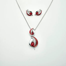 Schmuck-Set. Collier m. Ohrstecker. Silber. Rote Marken-Kristalle.