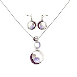 Schmuck-Set. Kette m. Anh. u. Ohrhänger. Silber, violett, blau.