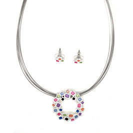 Schmuck-Set. 2-tlg. Kette m. Anhänger u. Ohrstecker.