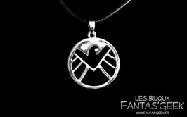 Collier S.H.I.E.L.D.