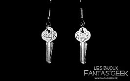 Boucles d'oreilles clés 221B