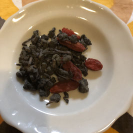 養生茶　人参烏龍茶（ニンジンウーロンチャ）