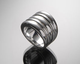 Ring „Spinning" handgefertigt aus recyceltem 925 Silber