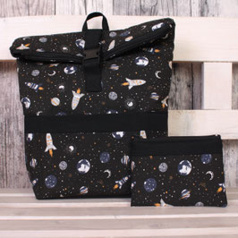 Kinderrucksack mit Planeten & Raketen