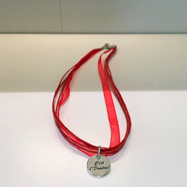 Collier médaille "C'est L'Doudou"