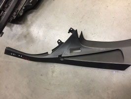 Plastic lijst BMW E61 rechts achterin oem 51437049904