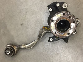 Wielnaaf draagarm BMW E90 E91 links voor oem 6764443