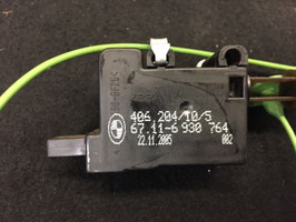 Tankklep opener BMW E90E 91 oem 6930764