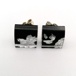 Ohrstecker schwarz mit Silbermetalleinschluss