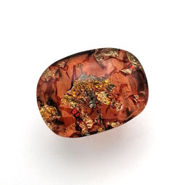 Ring  in oval geschliffener Form, coloriert in Erdtönen mit Goldmetalleinschlüssen