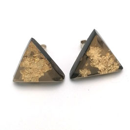 Ohrstecker, dreieckig taupe mit Goldmetalleinschluss