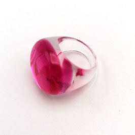 Zierlicher Unikatring in kugeliger Form pink transparent