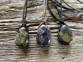 Lederband mit Drachenblut Jaspis