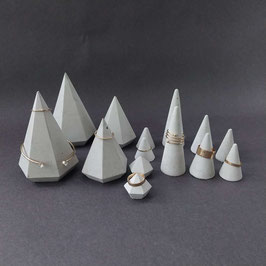 Diamond Cone Mix Ring Stands