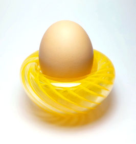 Eierbecher, krongelb