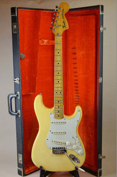 Fender STRATOCASTER OWH/M
