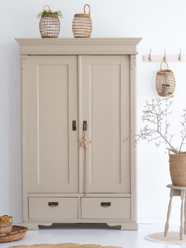 Antiker Wäscheschrank „Alma“ | Vintage Landhausstil