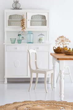 Antikes Küchenbuffet "Lottie" in Weiß – Vintage Kredenz im Landhausstil