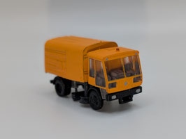 IFA KM 2301 Straßenkehrmaschine