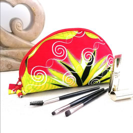 Grande trousse arrondie en wax feuillage rouge et jaune et perles anciennes de Briare