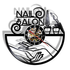 Schallplatten Vinyl Wanduhr Nail Salon