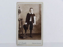 Photographie ancienne d'un jeune communiant 1900 / Antique photograph of a young boy the day of his communion 1900s