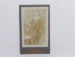 Photographie ancienne d'un enfant 1900 / Antique photograph of a child 1900s