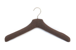 Gentleman hanger William