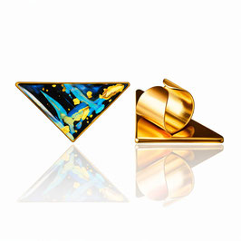 Triangle Ring "Individual Item No1"