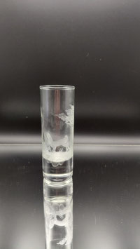 Schnaps Glas mit Wildhase