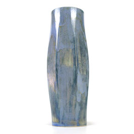 Sieben Seiten Vase