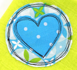 Nuscheli lemon mit blauem Herz