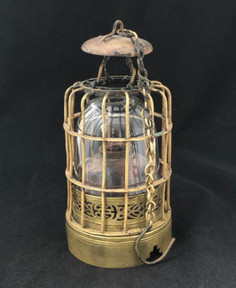 Lampe-cage de fumerie