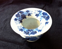 Crachoir en porcelaine blanc-bleu